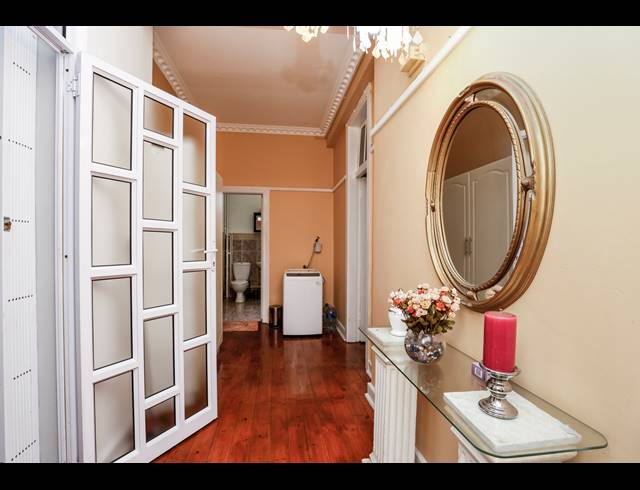 2 BEDROOM APARTMENT FOR SALE IN SOUTH BEACH